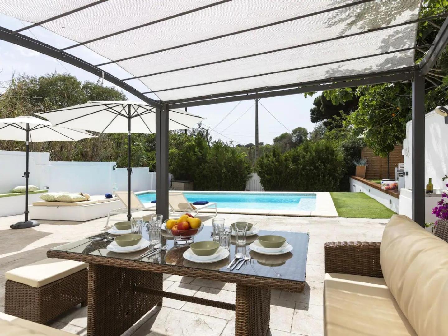 Casa Canyet Con Piscina A Un Paso De Barcelona Y La Playa Badalona Ngoại thất bức ảnh